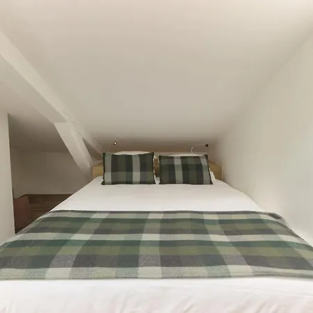 L'abeille - Renovated - 4 Bedroom - 8 Person-110sqm - Views! Apartment *