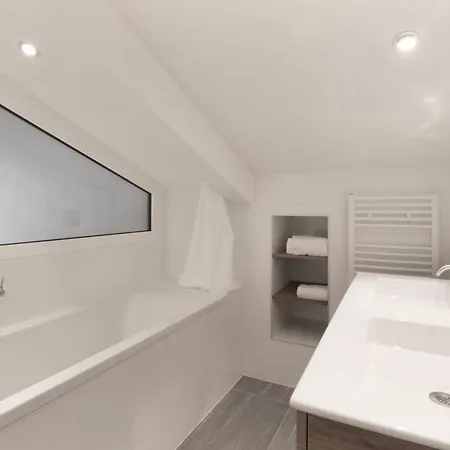 Apartment L'abeille - Renovated - 4 Bedroom - 8 Person-110sqm - Views! Les Houches